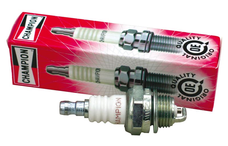 Candela Champion CJ7Y per Motosega 10 Pezzi - 2