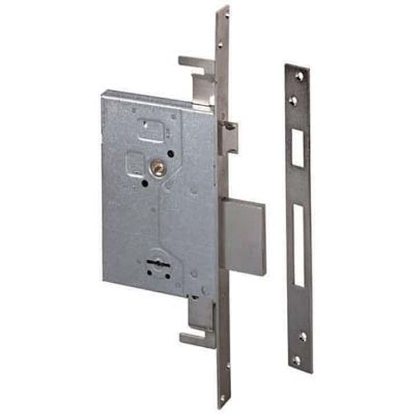 Serratura Metallo Infilare 57255 Cisa B.q Zinc F.mm 25 Dm M4 Tripl con Scr