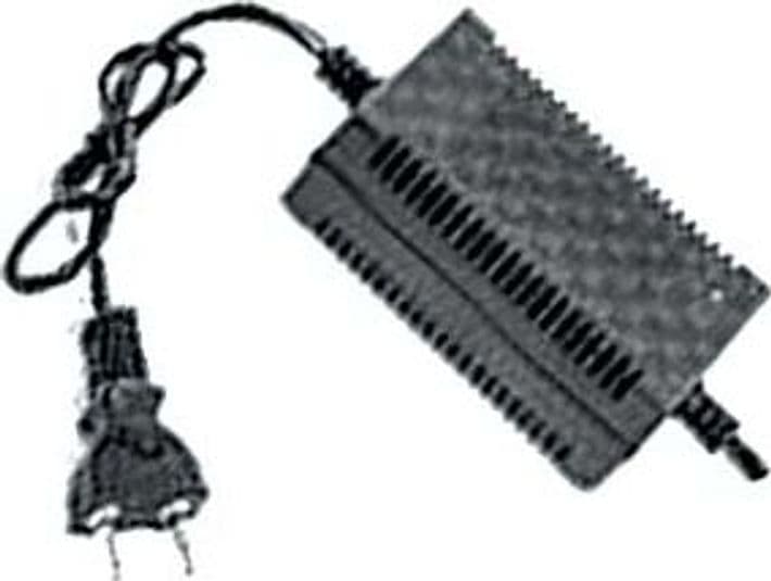 Carica Batteria per Pompa a Batteria Piombo 16 l Il Campo - 2