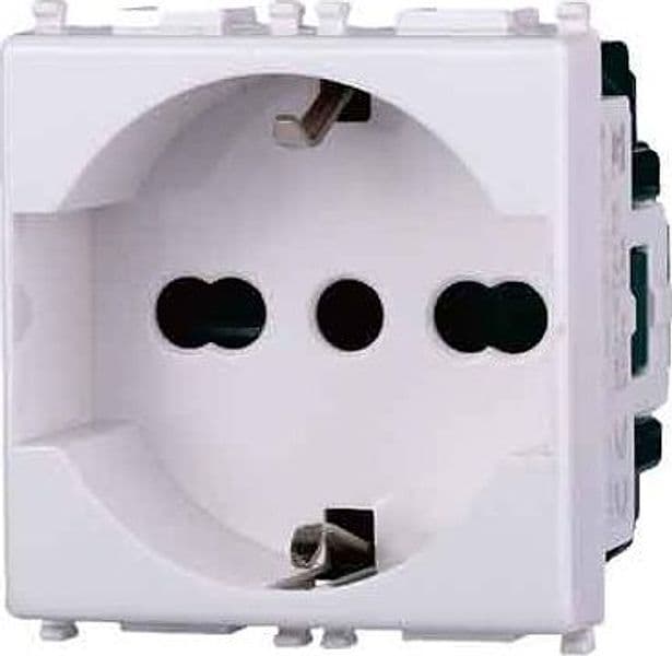 Presa Italiana Tedesca Starlight 10 e 16 A 250V Elettroit 2P con T - 2