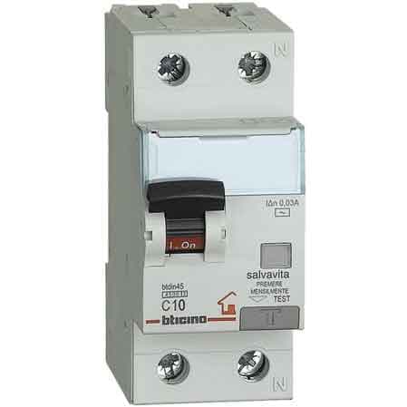 Interruttore Magnetotermico Differenziale Bticino 1P con N Corrente 20A - 2