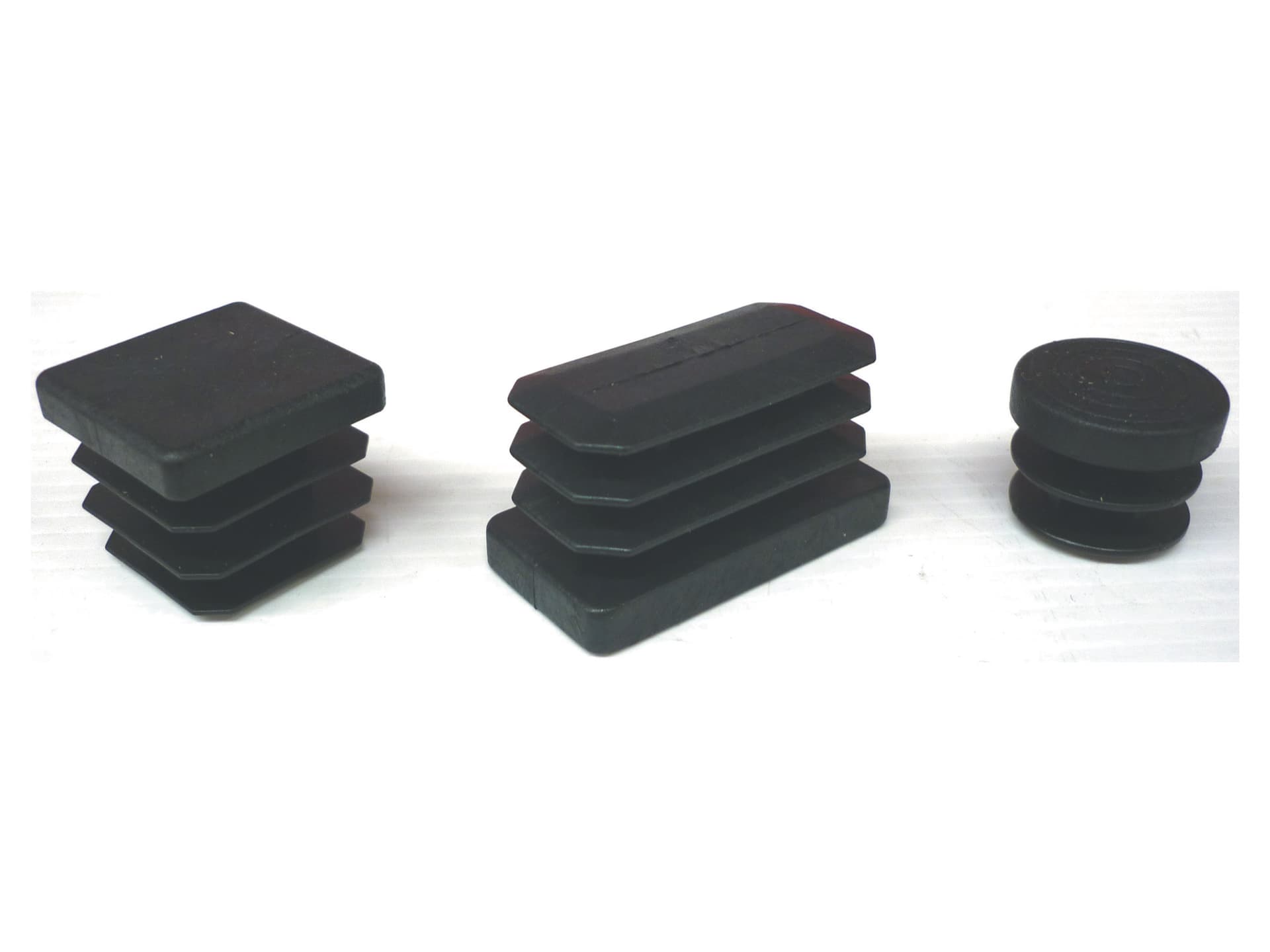 Puntale Alettato Rettangol 40 x 60 mm Plast Nero 50 Pezzi - 2