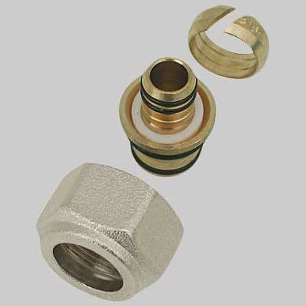 Adattatore Tubo Multistrato con Calotta 20 x 2,5 Far - 2