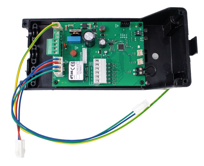 SCHEDA ELETTRONICA PER CONNESSIONE A TERMOSTATI ELETTROMECCANICI MODELLO B4V642II    INNOVA SRL - 2