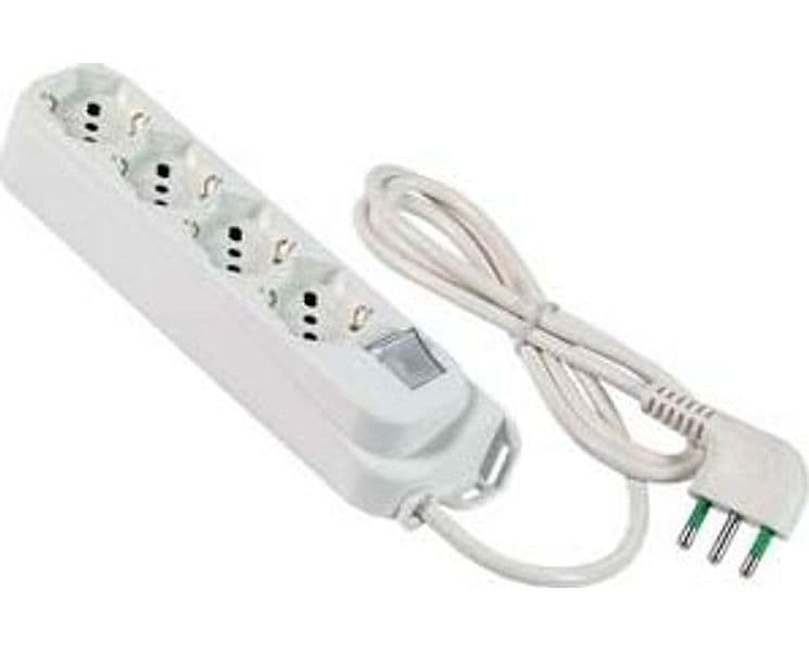 Multipresa 4 Posti Bipasso + Schuko con Interrut Linea Retail Bianca 474205 - 2