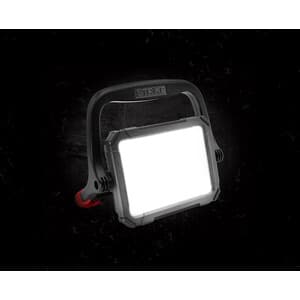 Proiettore LED Strike Advanced Batt Ric 70W 5700K - 2