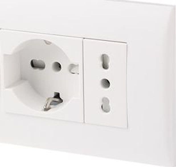 Presa Bipas Schuko Bco Placca con Supp – Electraline