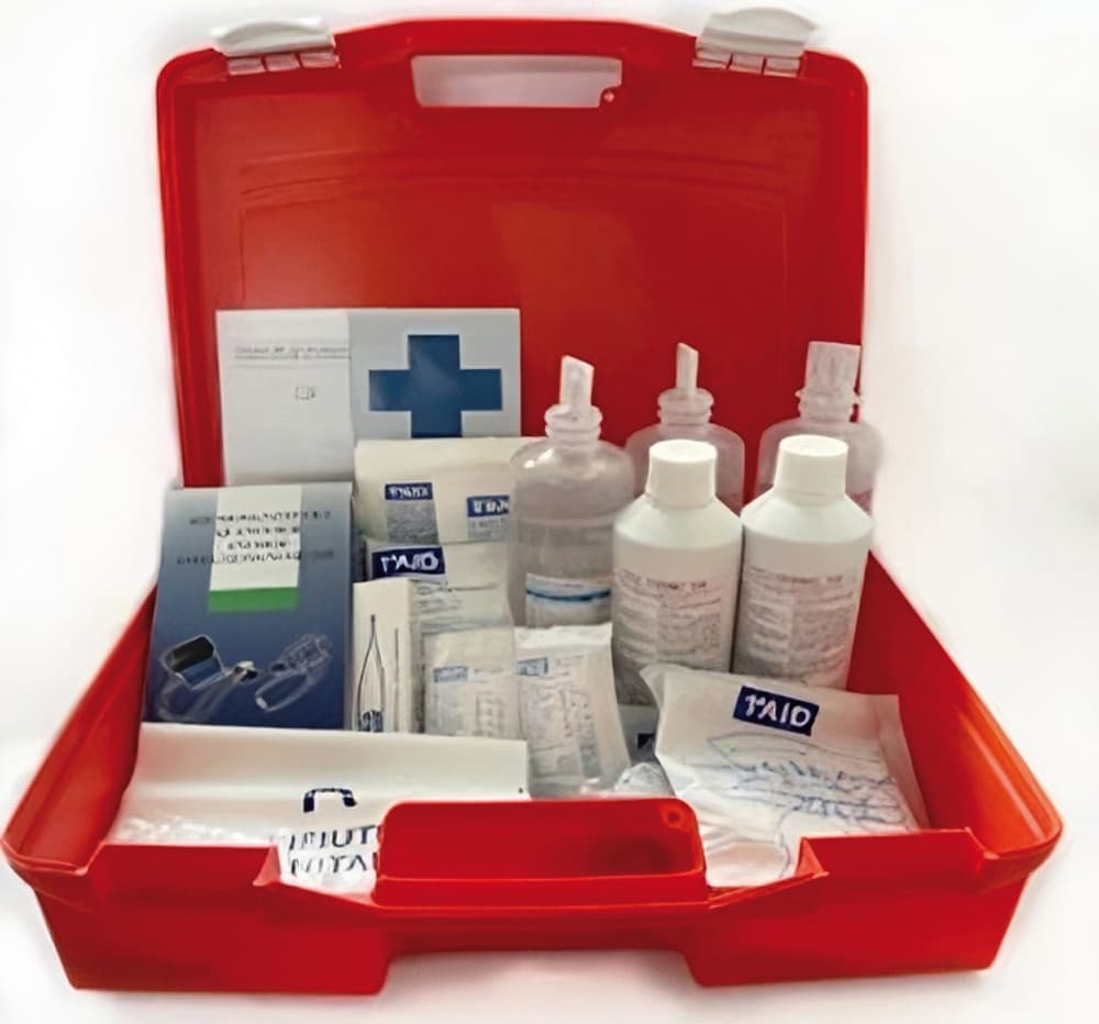 Valigetta Pronto Soccorso in Polipropilene Cm 40 x 13X29 5 H Colore Arancio - 3