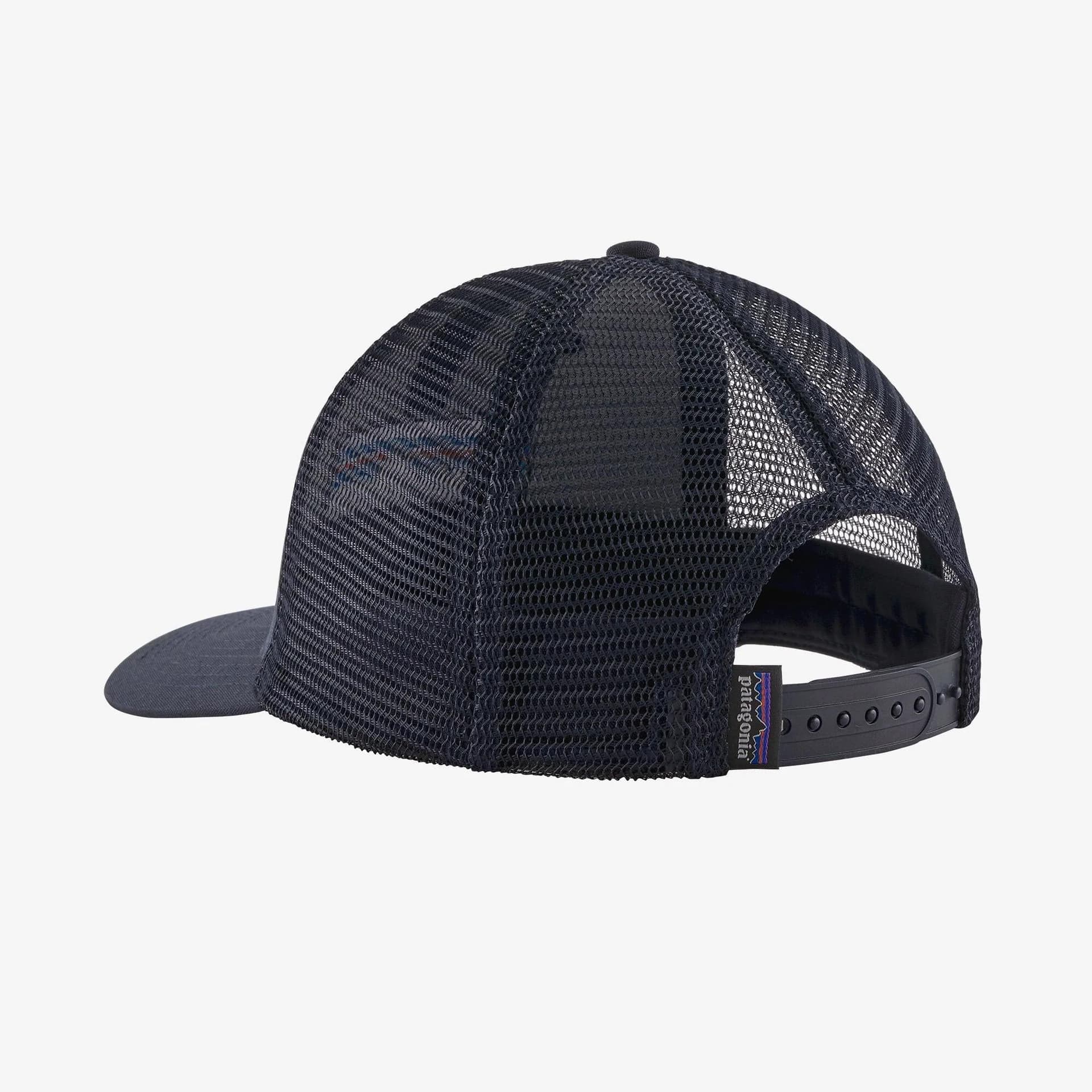 Cap Patagonia P-6 Logo Truck black in Cappellini da baseball Glad Store - Genova, commercioVirtuoso.it