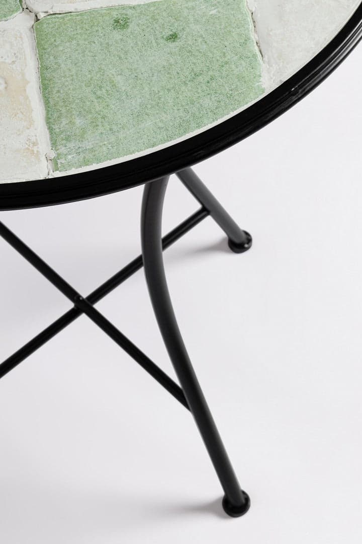 Tavolo "Loire" con struttura in acciaio, piano in ceramica, per arredo interno ed esterno in Tavoli da sala da pranzo Decor Space - Altamura, commercioVirtuoso.it