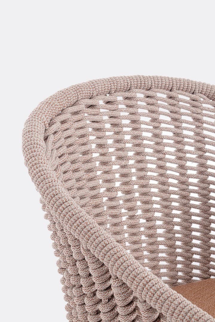 Sedia "Salines" struttura in alluminio, con braccioli, intreccio in corda, per interni ed esterni in Sedie per tavolo da giardino Decor Space - Altamura, commercioVirtuoso.it