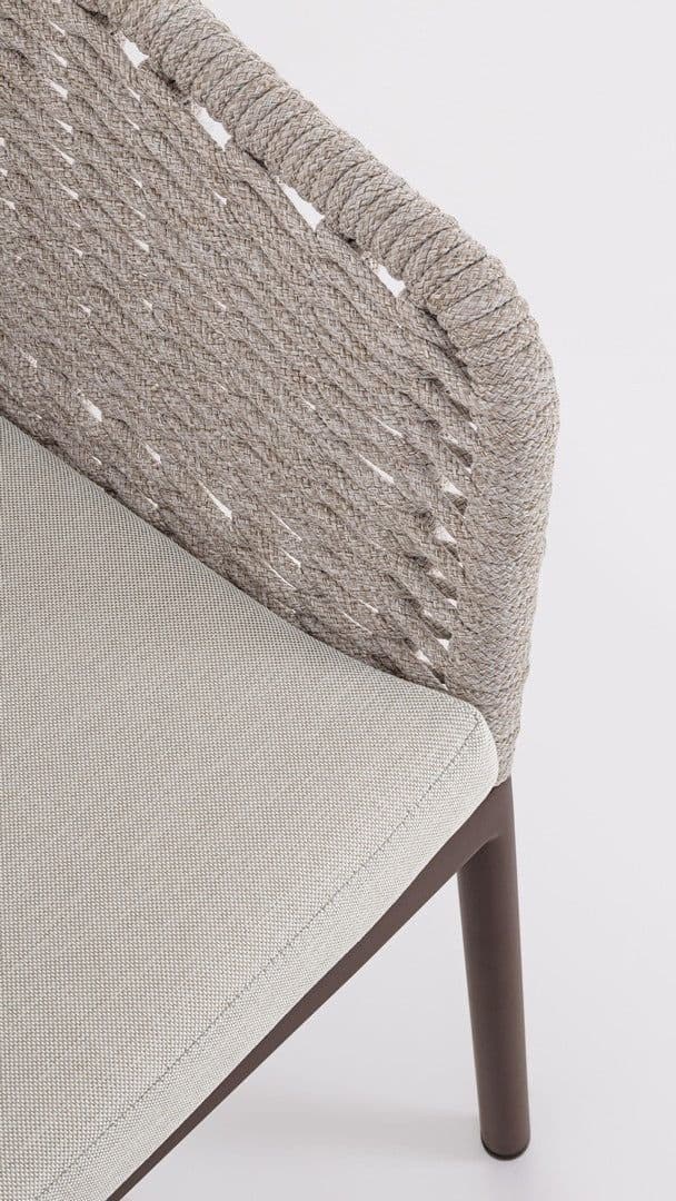 Sedia "Salines" struttura in alluminio, con braccioli, intreccio in corda, per interni ed esterni in Sedie per tavolo da giardino Decor Space - Altamura, commercioVirtuoso.it