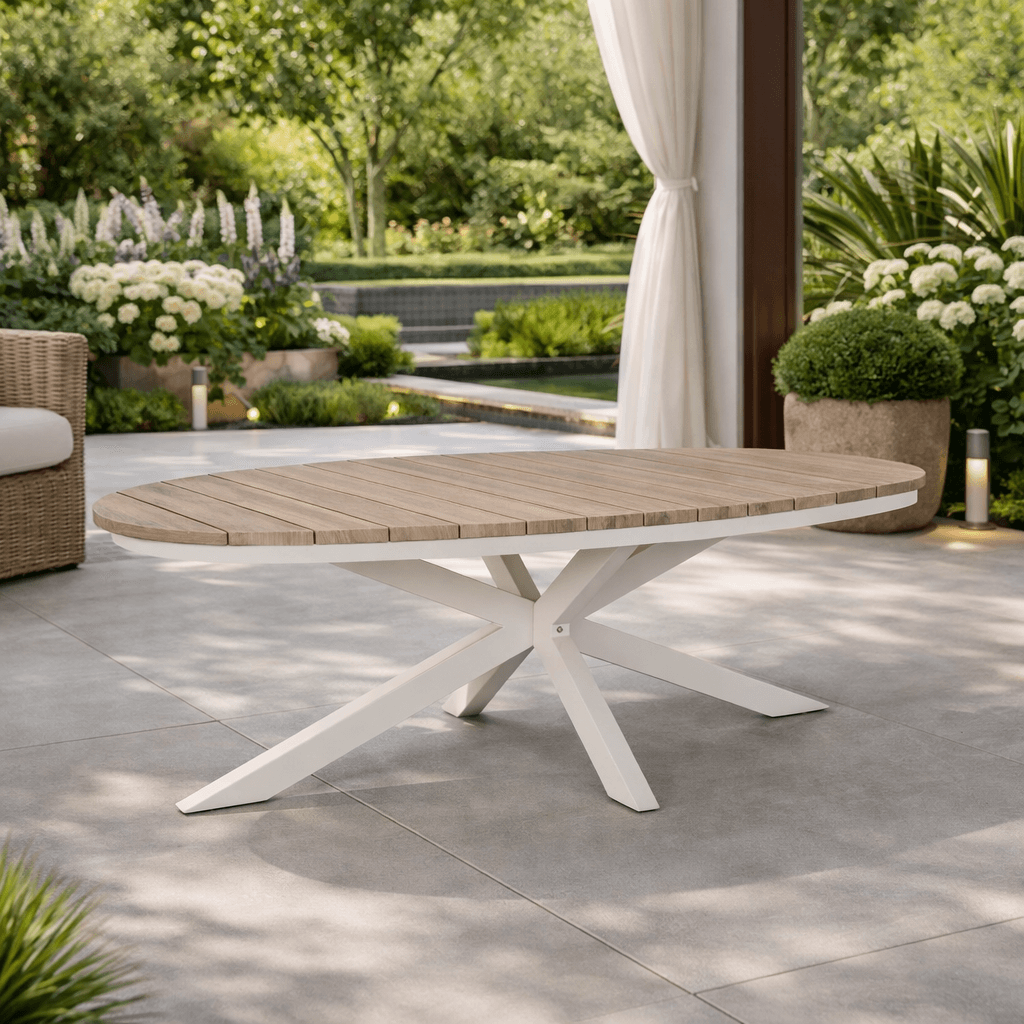 Tavolo "Zelmar" con struttura in alluminio, piano in doghe effetto legno, per arredo interno ed esterno in Tavoli da sala da pranzo Decor Space - Altamura, commercioVirtuoso.it