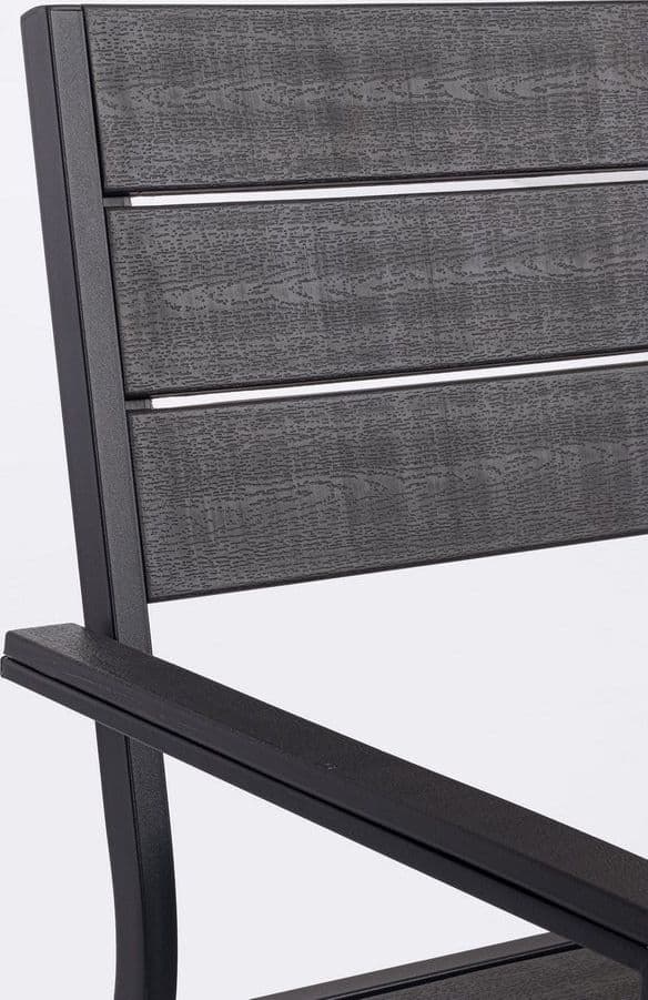 Sedia "Sarita" struttura in acciaio effetto legno venato, con braccioli, per interni ed esterni in Sedie per tavolo da giardino Decor Space - Altamura, commercioVirtuoso.it