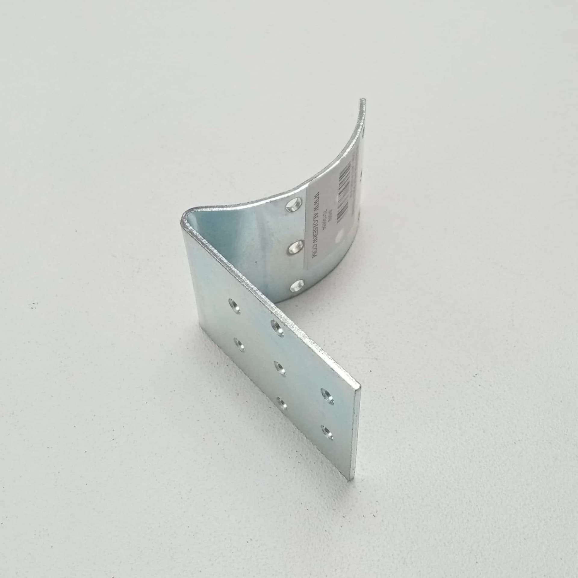 Piastra 80x80mm ad angolo per giunzione di pali tondi e quadri zincata bianca - 5