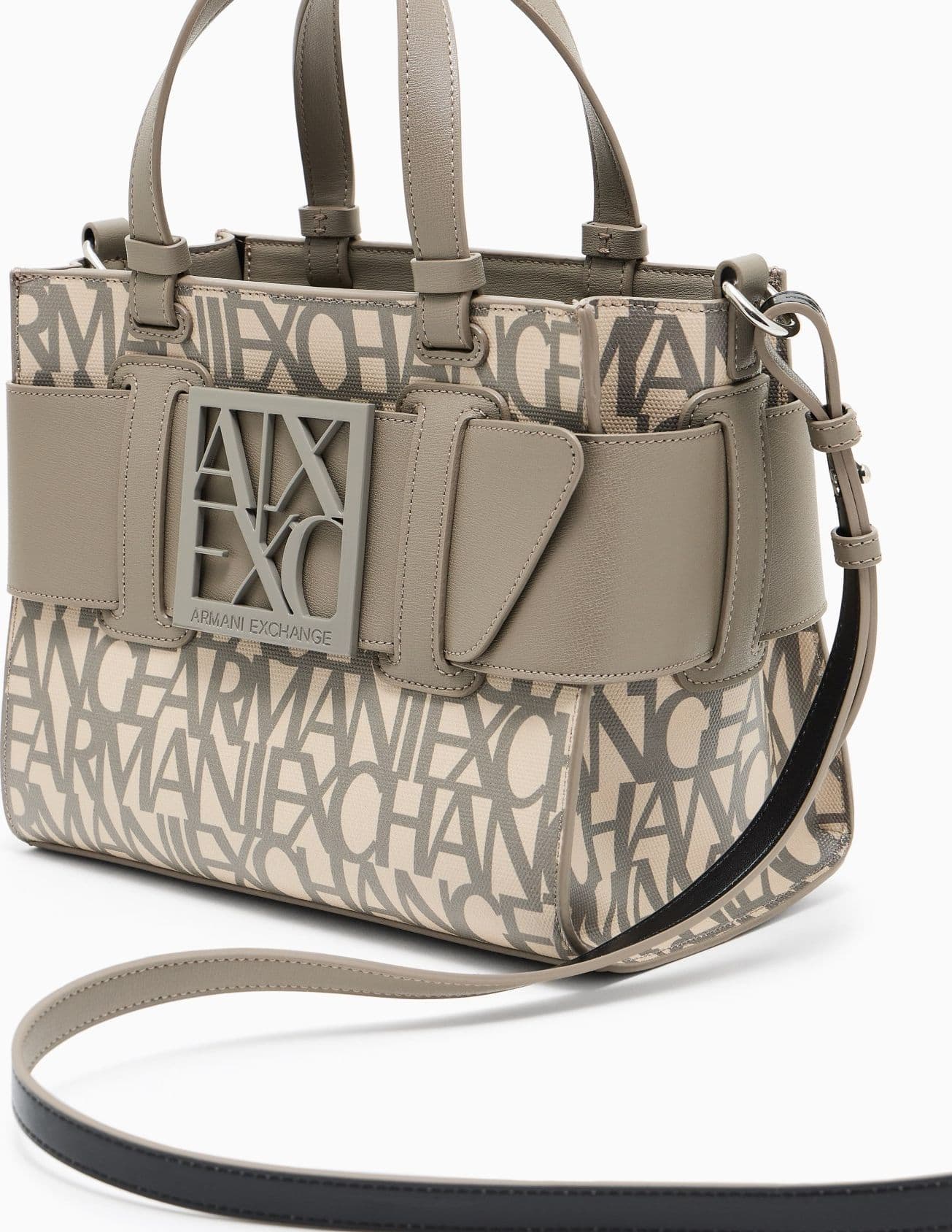 ARMANI EXCHANGE Shopping Beigenero art. 942690 in Borse a spalla Bilello Shop - San Giovanni in Fiore, commercioVirtuoso.it