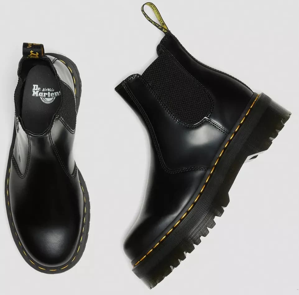 DR MARTENS BEATLES PLATFORM in Stivali Bilello Shop - San Giovanni in Fiore, commercioVirtuoso.it