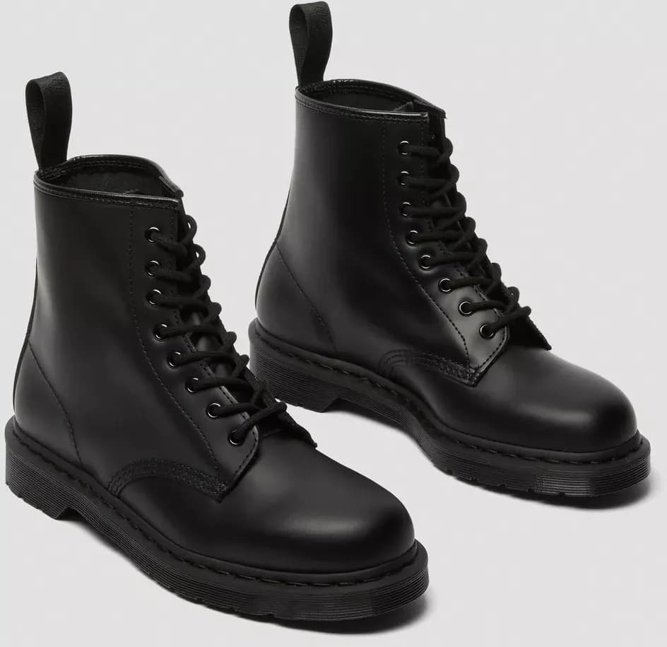 DR MARTENS ANFIBIO in Stivali Bilello Shop - San Giovanni in Fiore, commercioVirtuoso.it