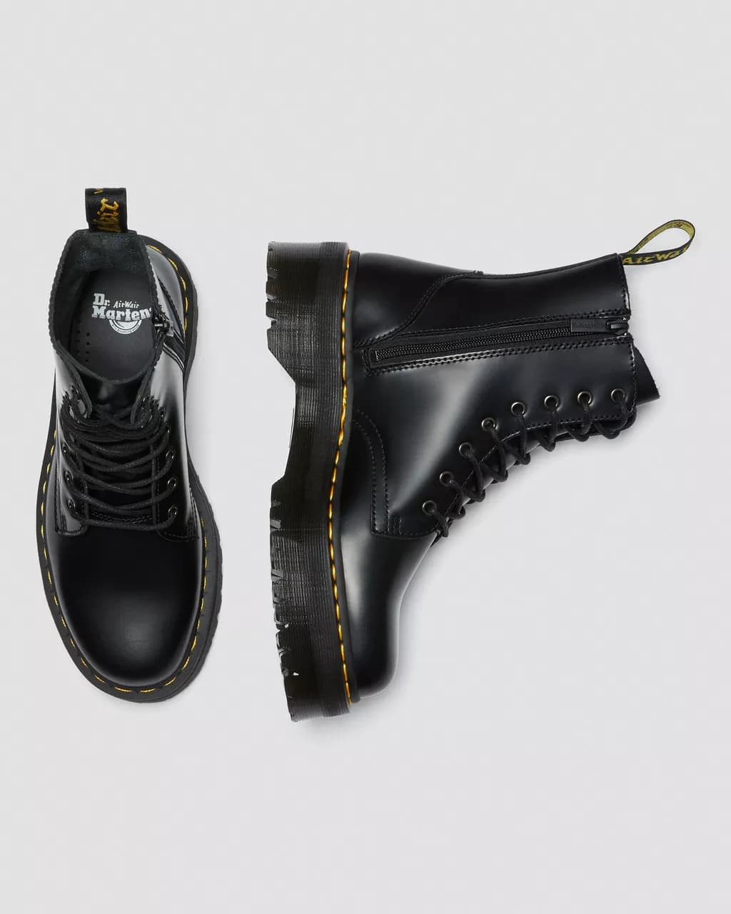 DR MARTENS PLATFORM JADON in Stivali Bilello Shop - San Giovanni in Fiore, commercioVirtuoso.it