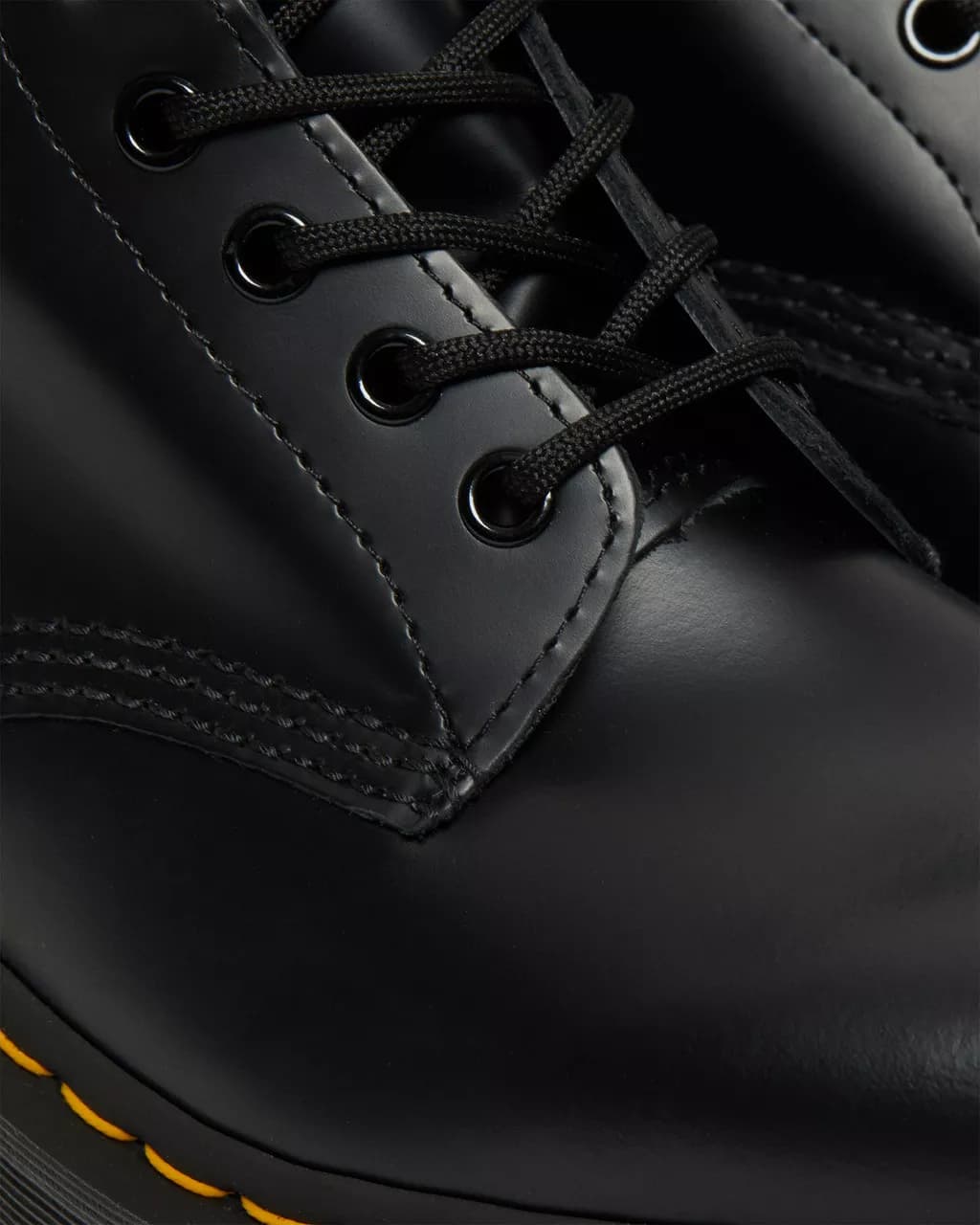 DR MARTENS ANFIBIO BEX in Stivali Bilello Shop - San Giovanni in Fiore, commercioVirtuoso.it