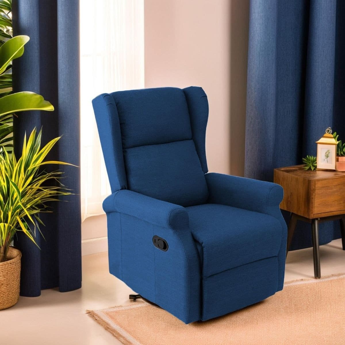 Poltrona "Aquila" con recliner manuale e rivestimento in tessuto per interno in Poltrone Decor Space - Altamura, commercioVirtuoso.it