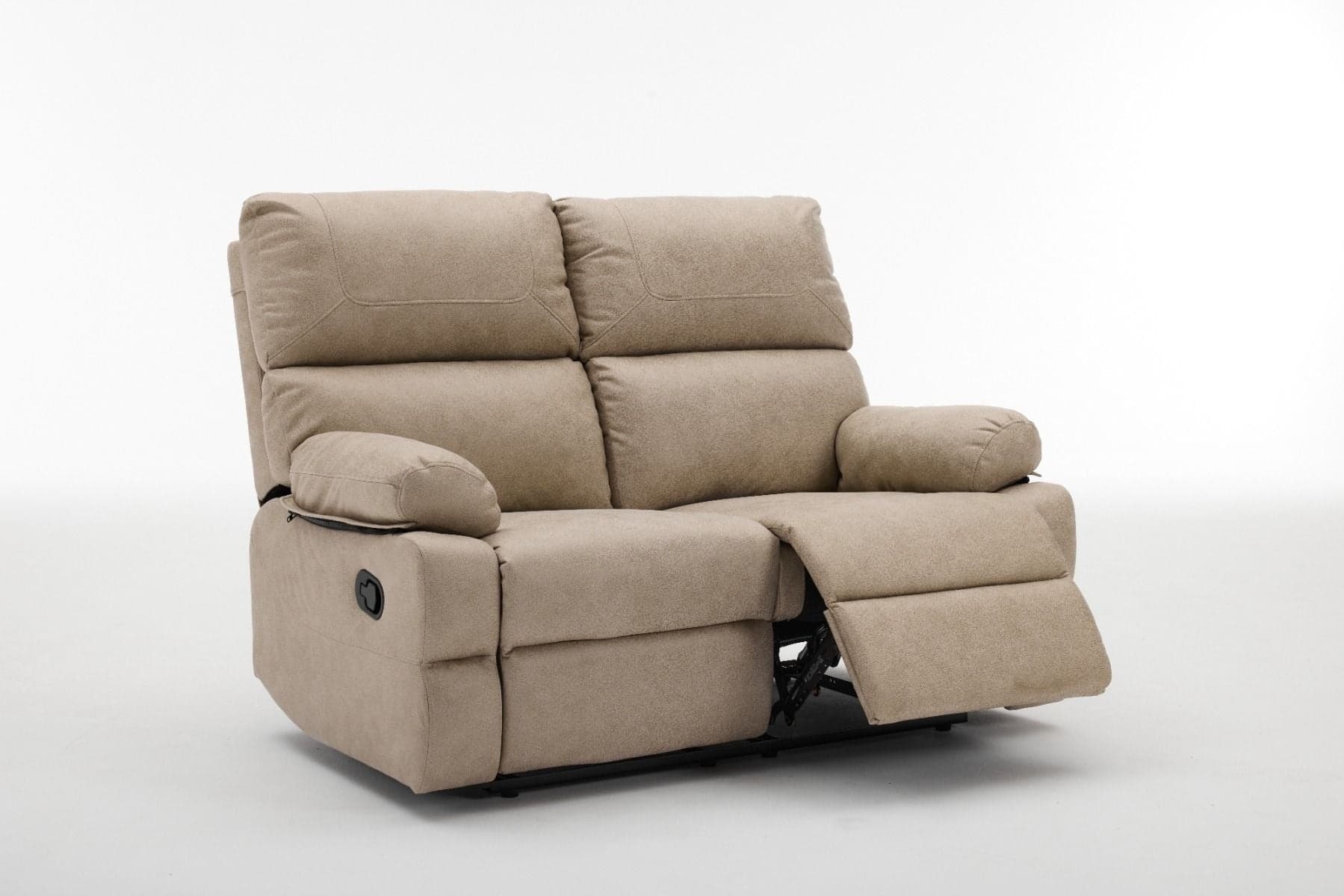 Divano "Cassiopeia" con doppio recliner manuale e rivestimento in tessuto per interno in Divani Decor Space - Altamura, commercioVirtuoso.it