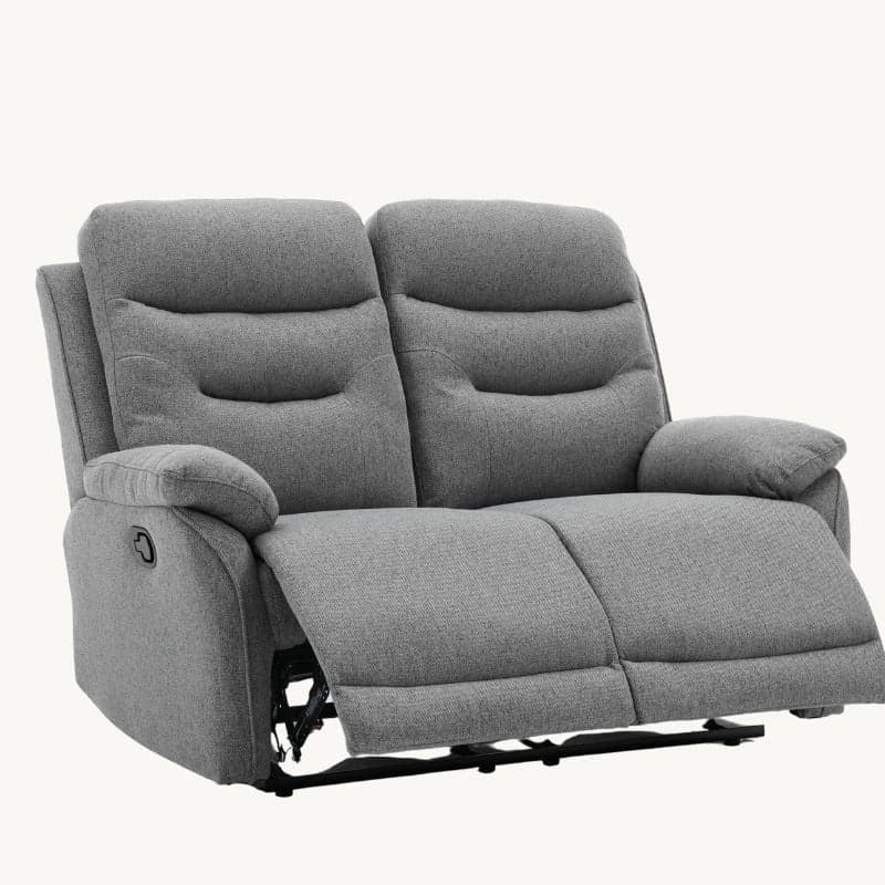 Divano "Andromeda" con doppio recliner manuale e rivestimento in tessuto grigio per interno in Divani Decor Space - Altamura, commercioVirtuoso.it