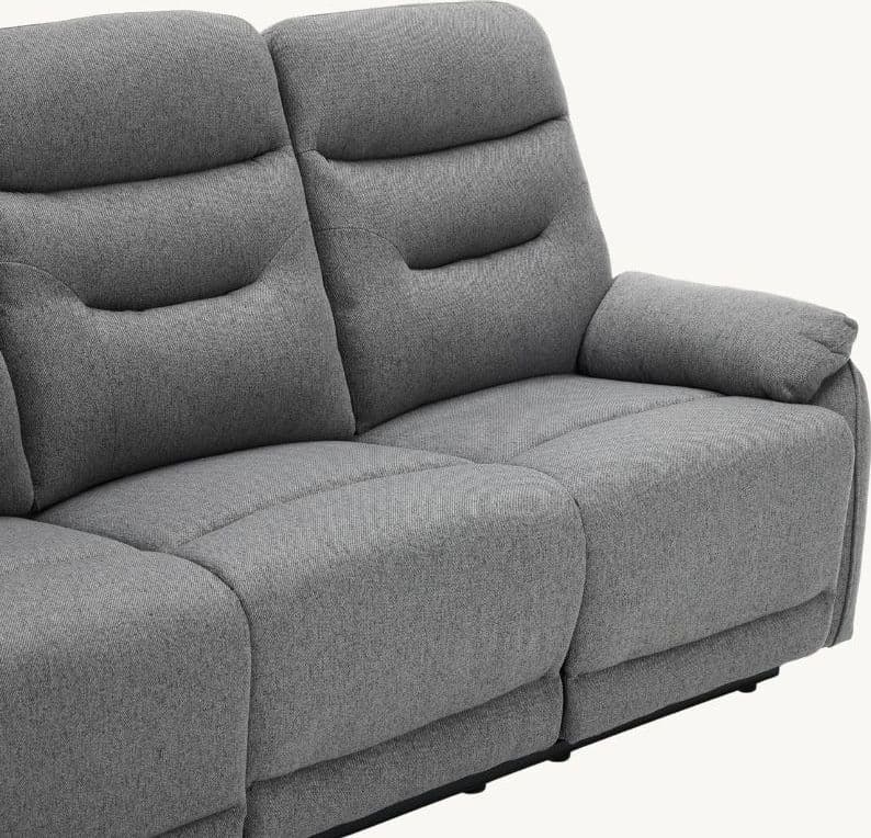 Divano "Andromeda" con doppio recliner manuale e rivestimento in tessuto grigio per interno in Divani Decor Space - Altamura, commercioVirtuoso.it