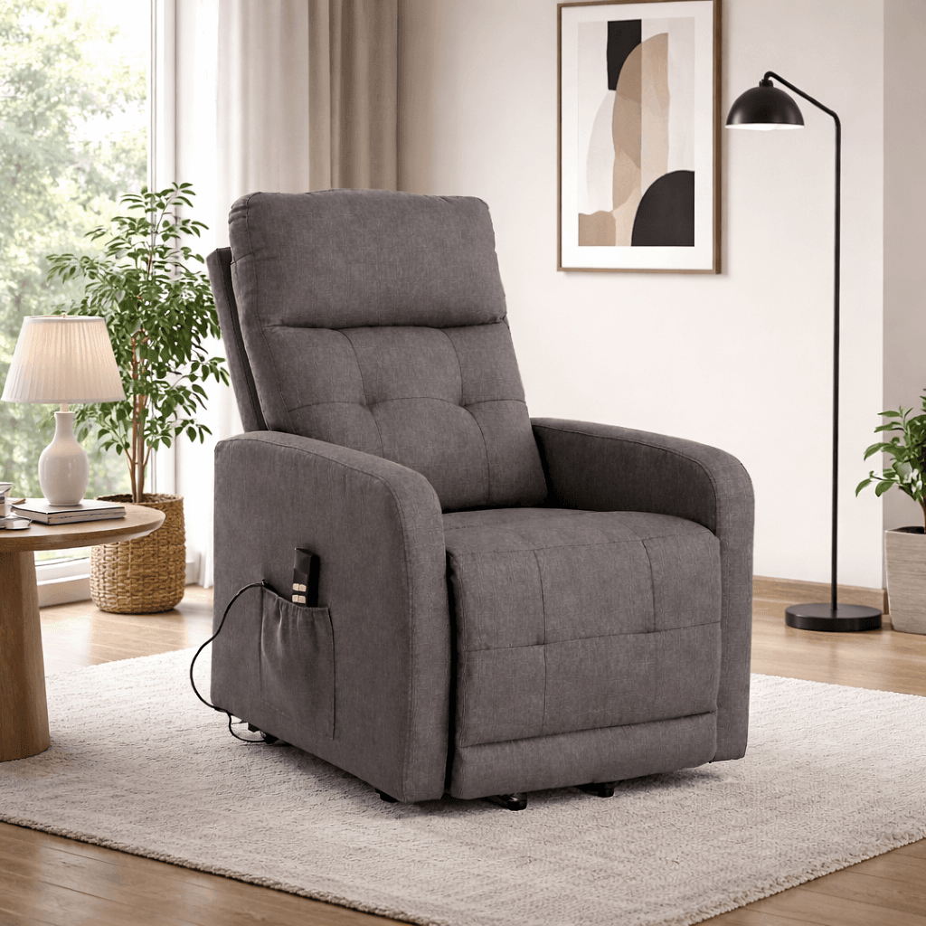 Poltrona "Cygnus" con recliner elettrico doppio motore e rivestimento in tessuto per interno in Poltrone Decor Space - Altamura, commercioVirtuoso.it