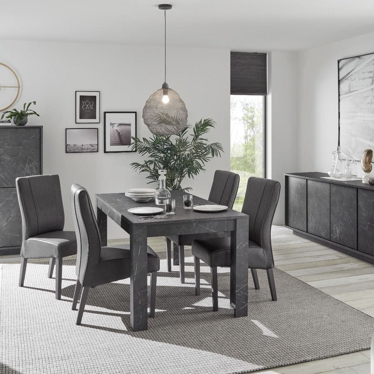 Tavolo "Gliese" con gambe e piano in MDF, design moderno, per arredo interno 137/185 x 90 h 76 cm in Tavoli da sala da pranzo Decor Space - Altamura, commercioVirtuoso.it