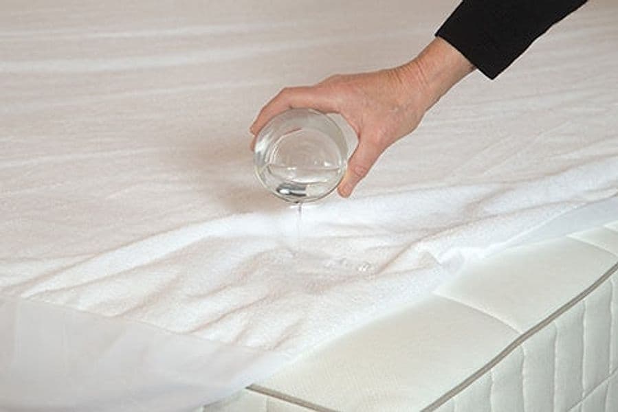 Coprimaterasso con angoli 100% Cotone a contatto con la pelle impermeabile traspirante antibatterico anallergico Made in Italy - 3