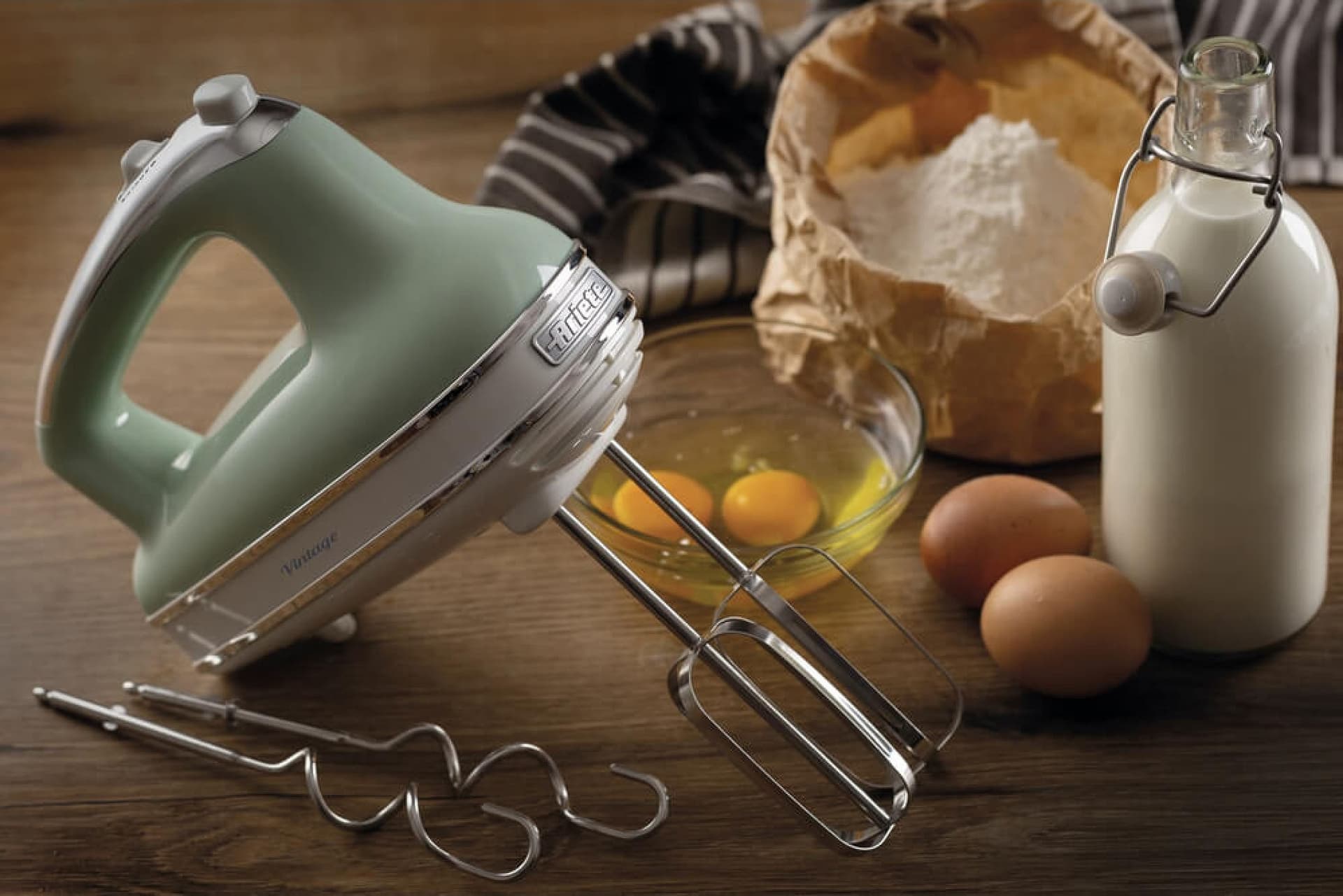 Ariete Sbattitore Vintage 1548 5 Velocita 450W Cream Green - 6