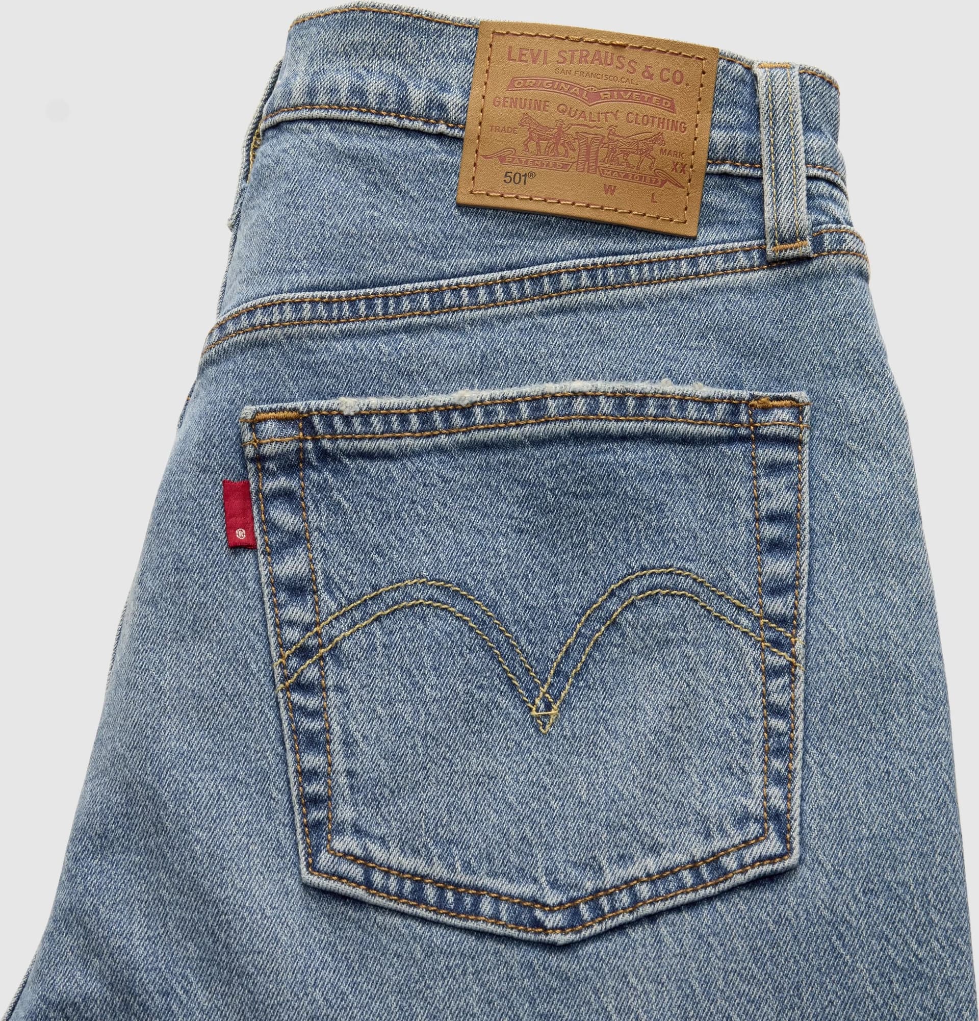 Levi's 501 Crop Lightweight jeans donna Roaming On Two denim chiaro vita alta straight jeans donna in Jeans Broadway Red - Barletta, commercioVirtuoso.it