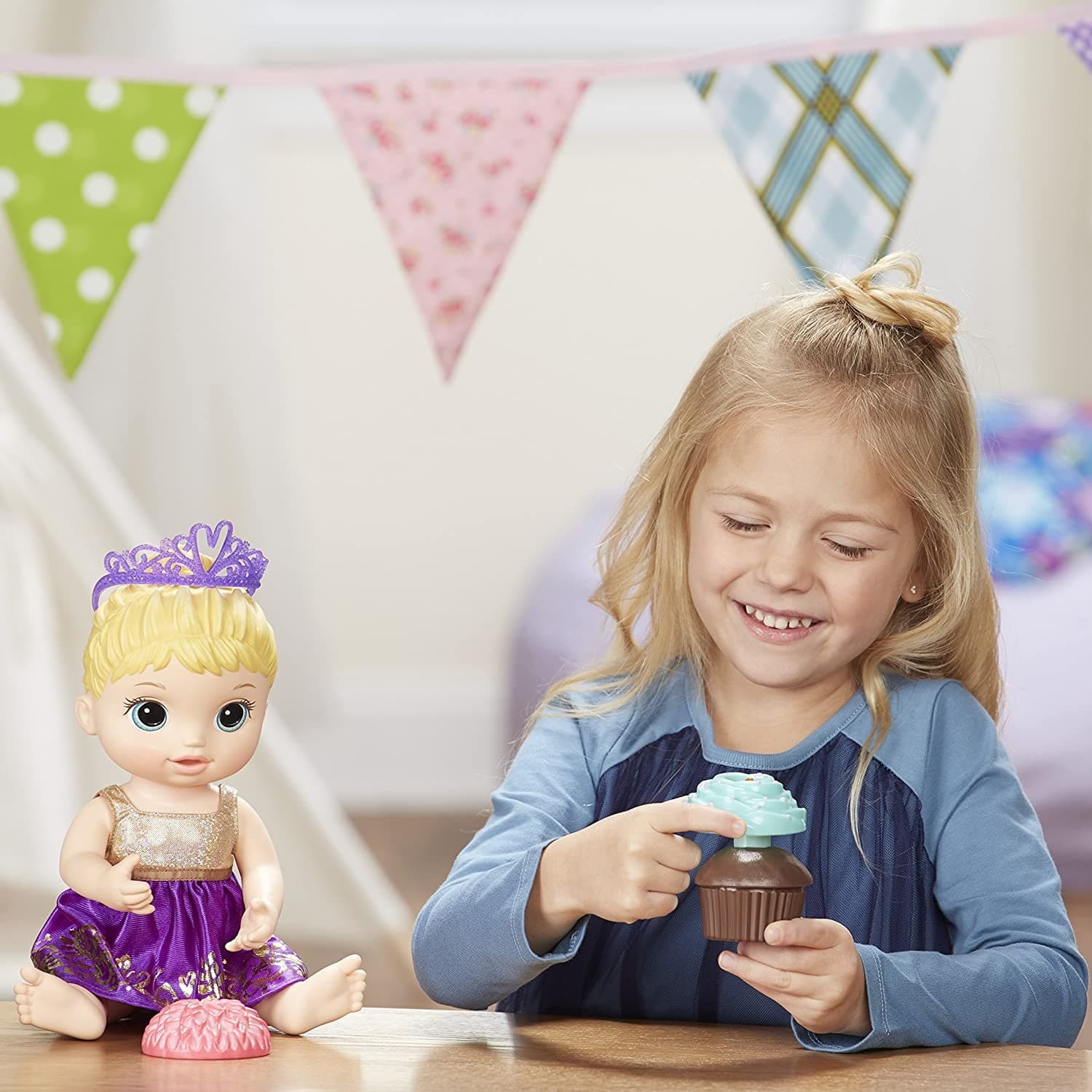 Baby Alive - Cupcake Birthday Cake - 6