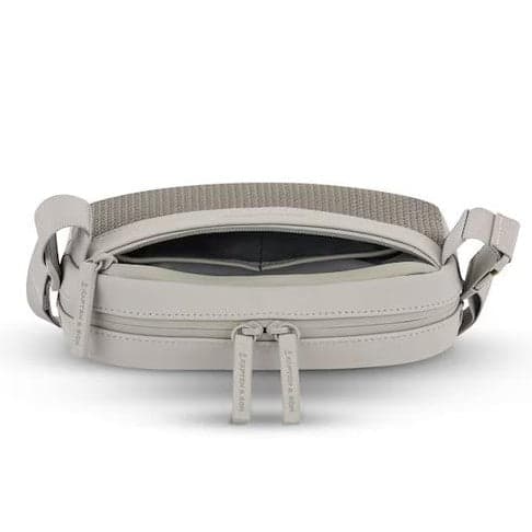 Kaptain & Son Zaino Bergen Pro Crossbody Grey in Zaini Casual Glad Store - Genova, commercioVirtuoso.it