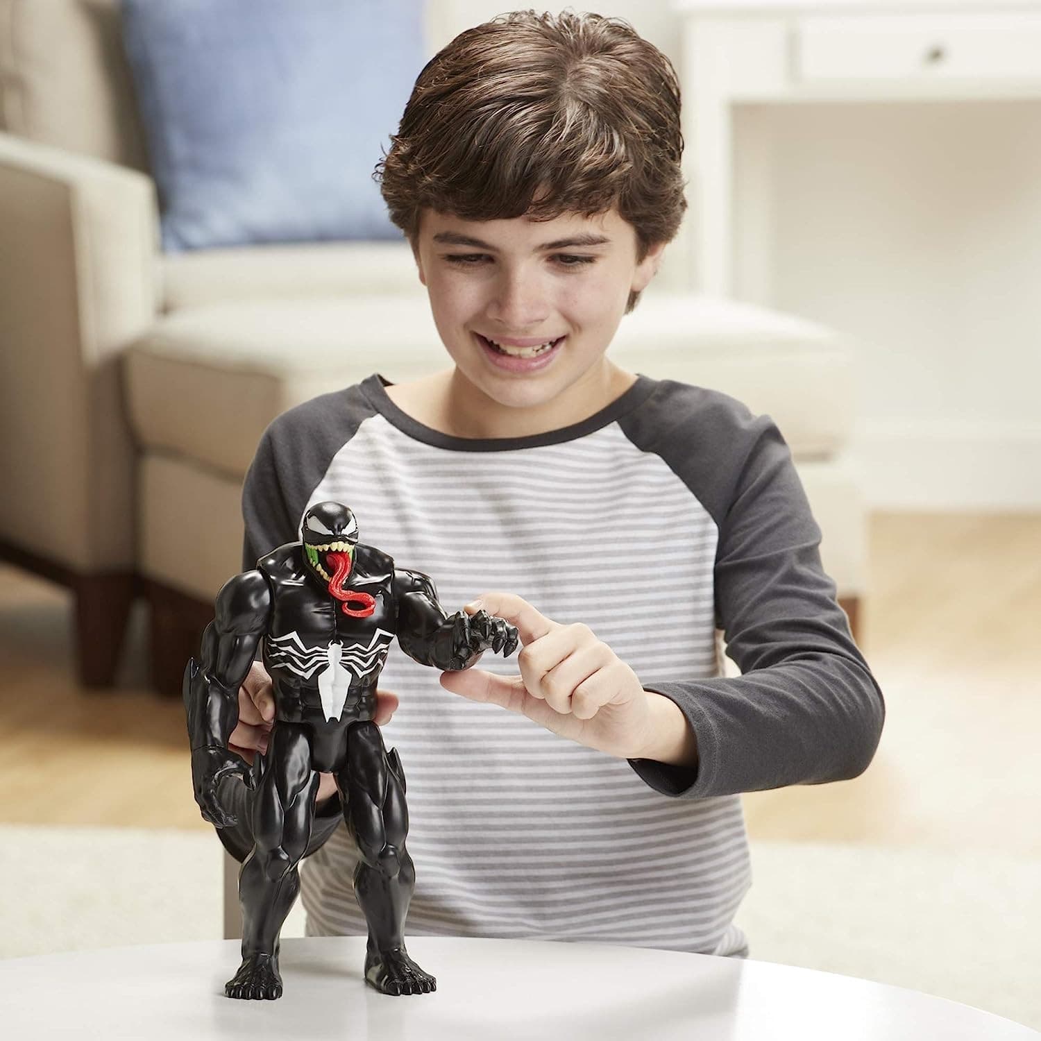 Venom Deluxe 30 cm - 7