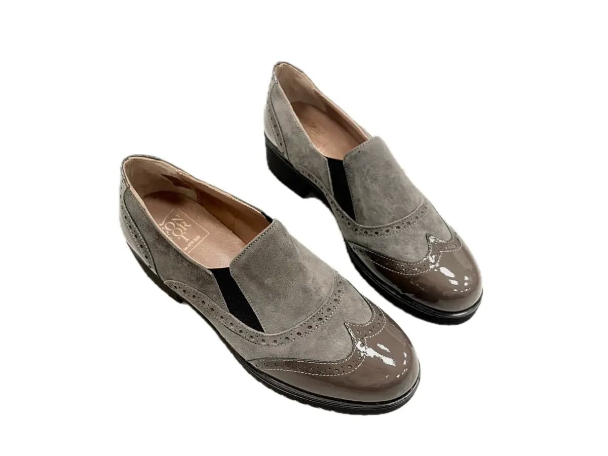 comfort Mocassino donna in tortora in pelle scamosciata e vernice in Loafer e mocassini Calzature Durello - Agna, commercioVirtuoso.it