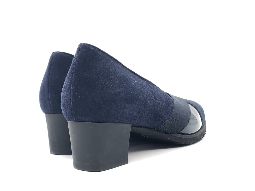 COMODAIDEA Décolleté elasticizzato blu in pelle e suede 926 in Divani Calzature Durello - Agna, commercioVirtuoso.it