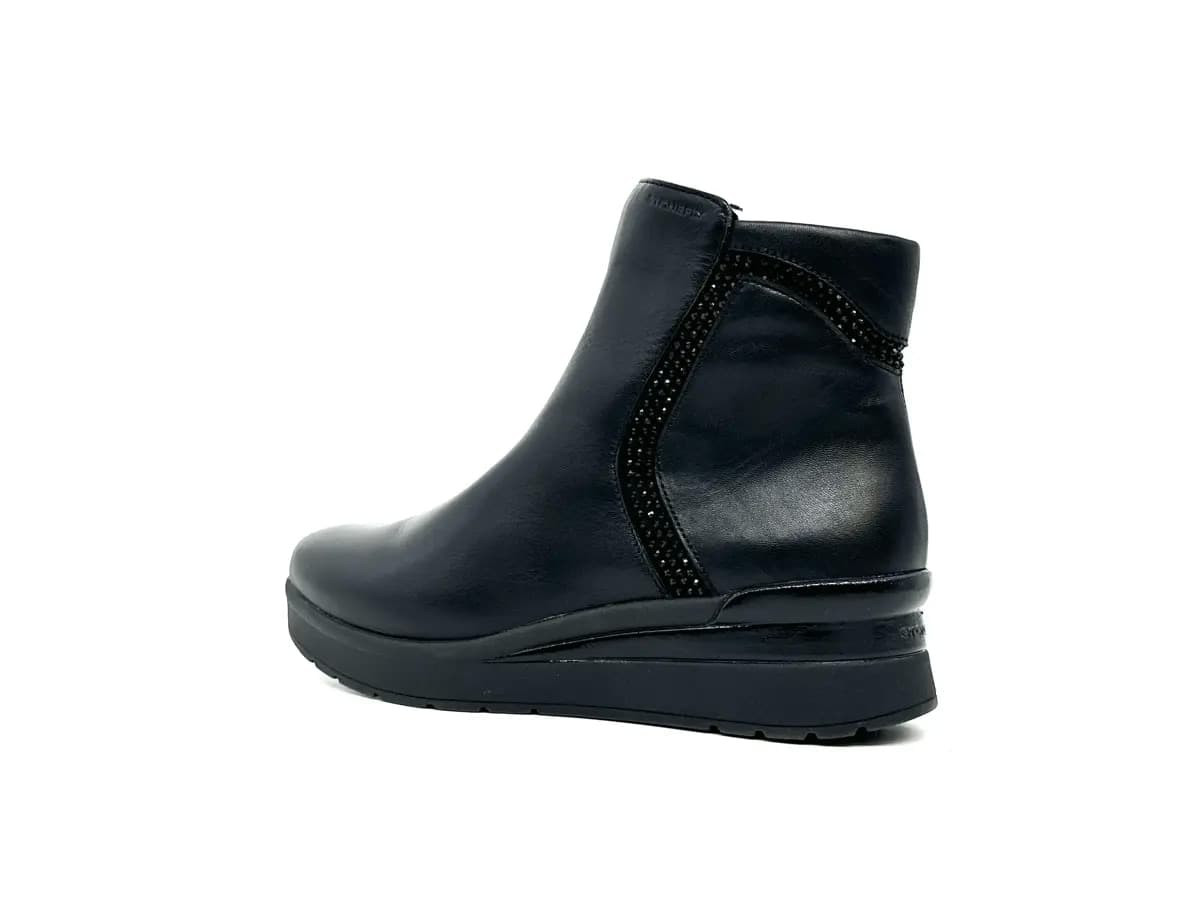 Stonefly stivaletti donna pelle nera zip laterale suola flessibile comfort in Stivali Calzature Durello - Agna, commercioVirtuoso.it