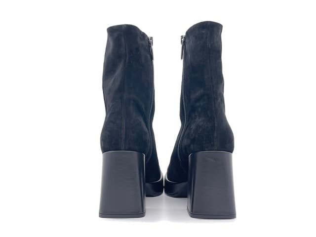 MOT - CLé Stivaletto Donna Camoscio Plume Black in Stivali Calzature Durello - Agna, commercioVirtuoso.it