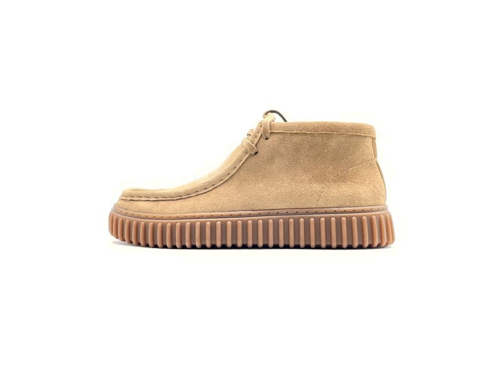 CLARKS Scarpa stringata alta uomo TORHILL HI Dark Sand Suede in Stivali Calzature Durello - Agna, commercioVirtuoso.it