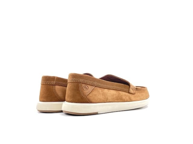 CLARKS Mocassino Uomo Bratton Loafer Dark Tan Nabuk in Loafer e mocassini Calzature Durello - Agna, commercioVirtuoso.it