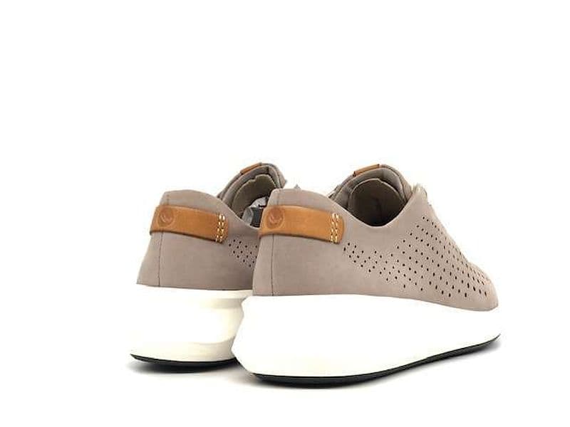 CLARKS Sneakers Donna Rio Tie Stone Nabuk in Sneaker casual Calzature Durello - Agna, commercioVirtuoso.it