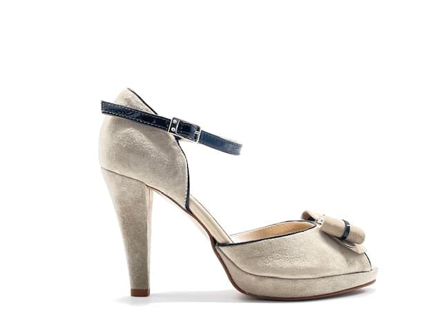 comfort sandalo scamosciato beige in Sandali moda Calzature Durello - Agna, commercioVirtuoso.it
