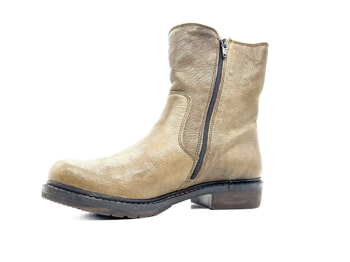 MANAS Tronchetto donna in pelle beige imbottito modello aviatore in Stivali Calzature Durello - Agna, commercioVirtuoso.it
