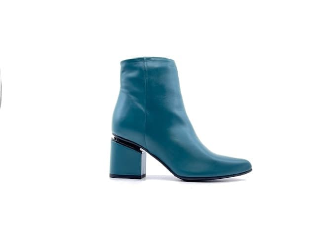 Stivaletto ottanio donna a punta in pelle tacco 5 Enzo D'Alessandro in Stivali Calzature Durello - Agna, commercioVirtuoso.it