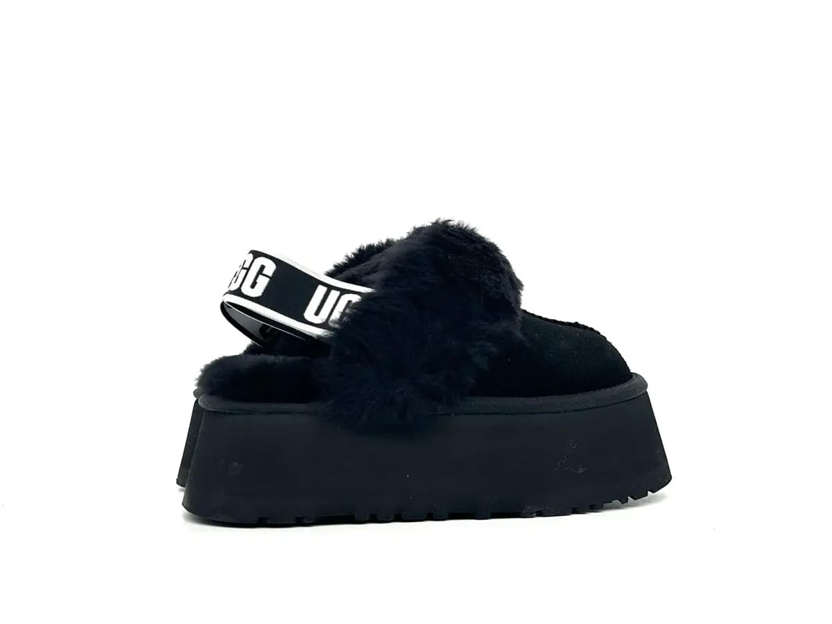 UGG ciabatte donna scamosciate nere foderate lana cinturino logo UGG in Pantofole Calzature Durello - Agna, commercioVirtuoso.it