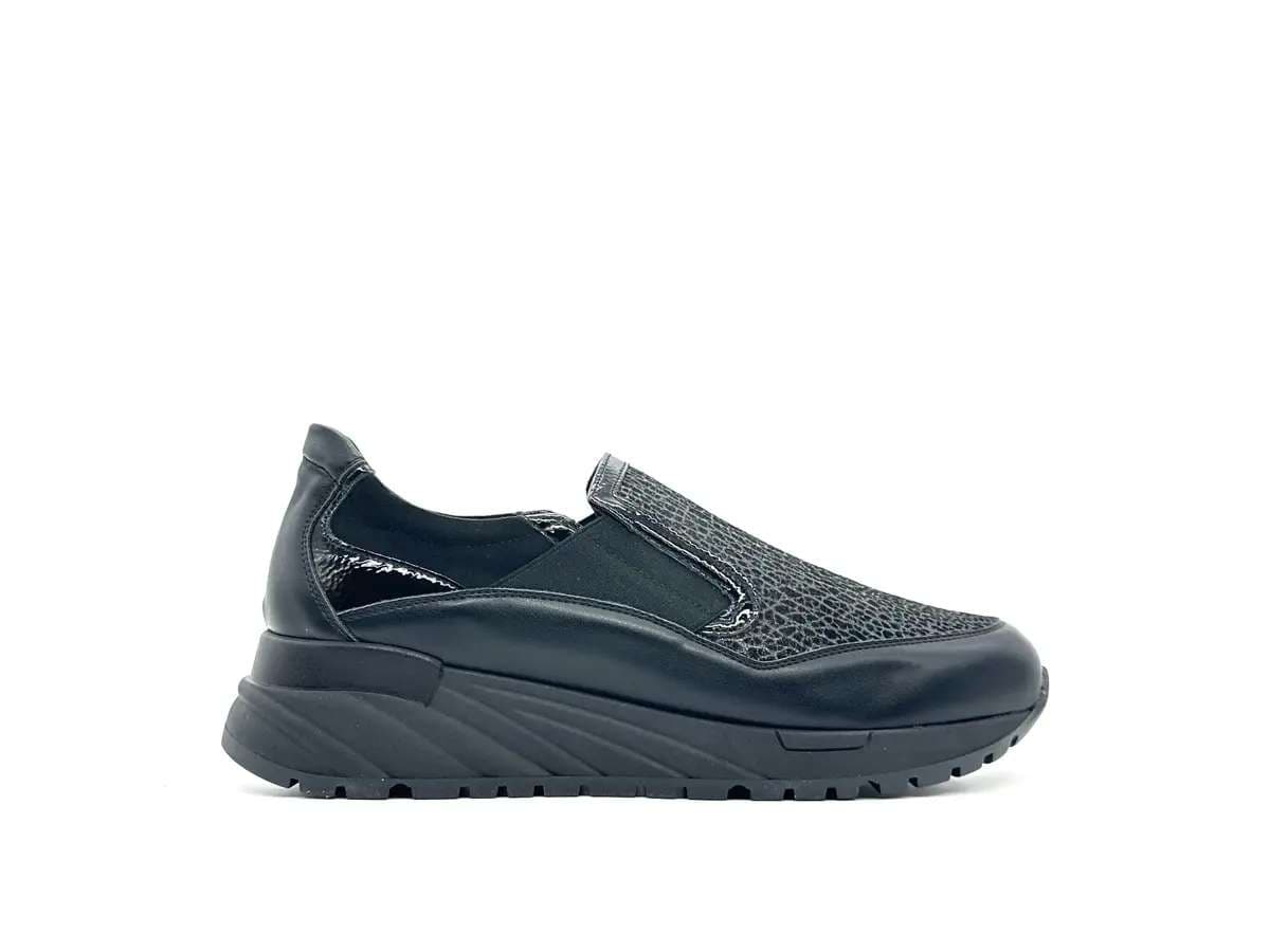Donna Serena scarpa slip on donna pelle nera plantare morbido estraibile in Sneaker casual Calzature Durello - Agna, commercioVirtuoso.it
