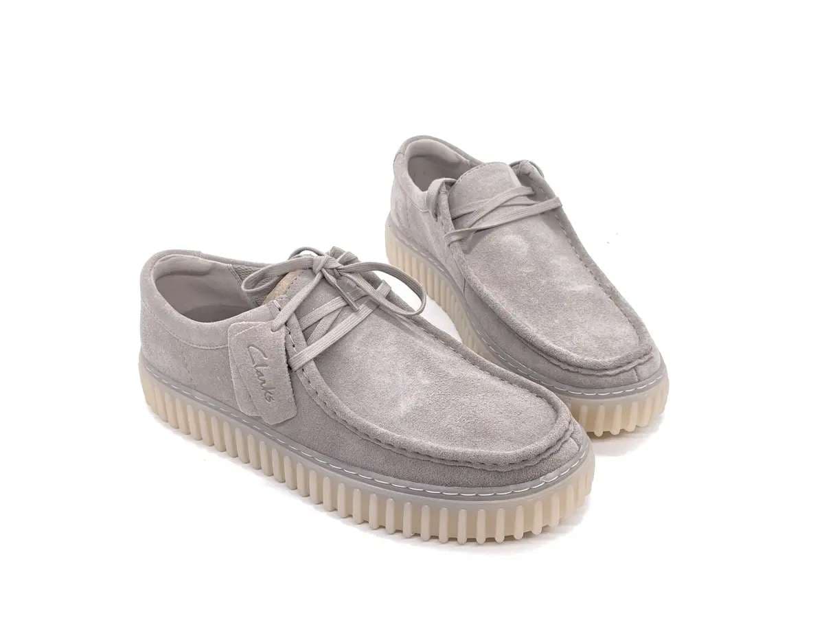 CLARKS TORHILL LO Stringata uomo in camoscio grigio in Stivali Calzature Durello - Agna, commercioVirtuoso.it
