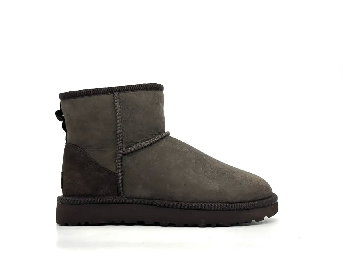 UGG stivaletti uomo scamosciati marroni foderati lana suola antiscivolo in Stivali Calzature Durello - Agna, commercioVirtuoso.it